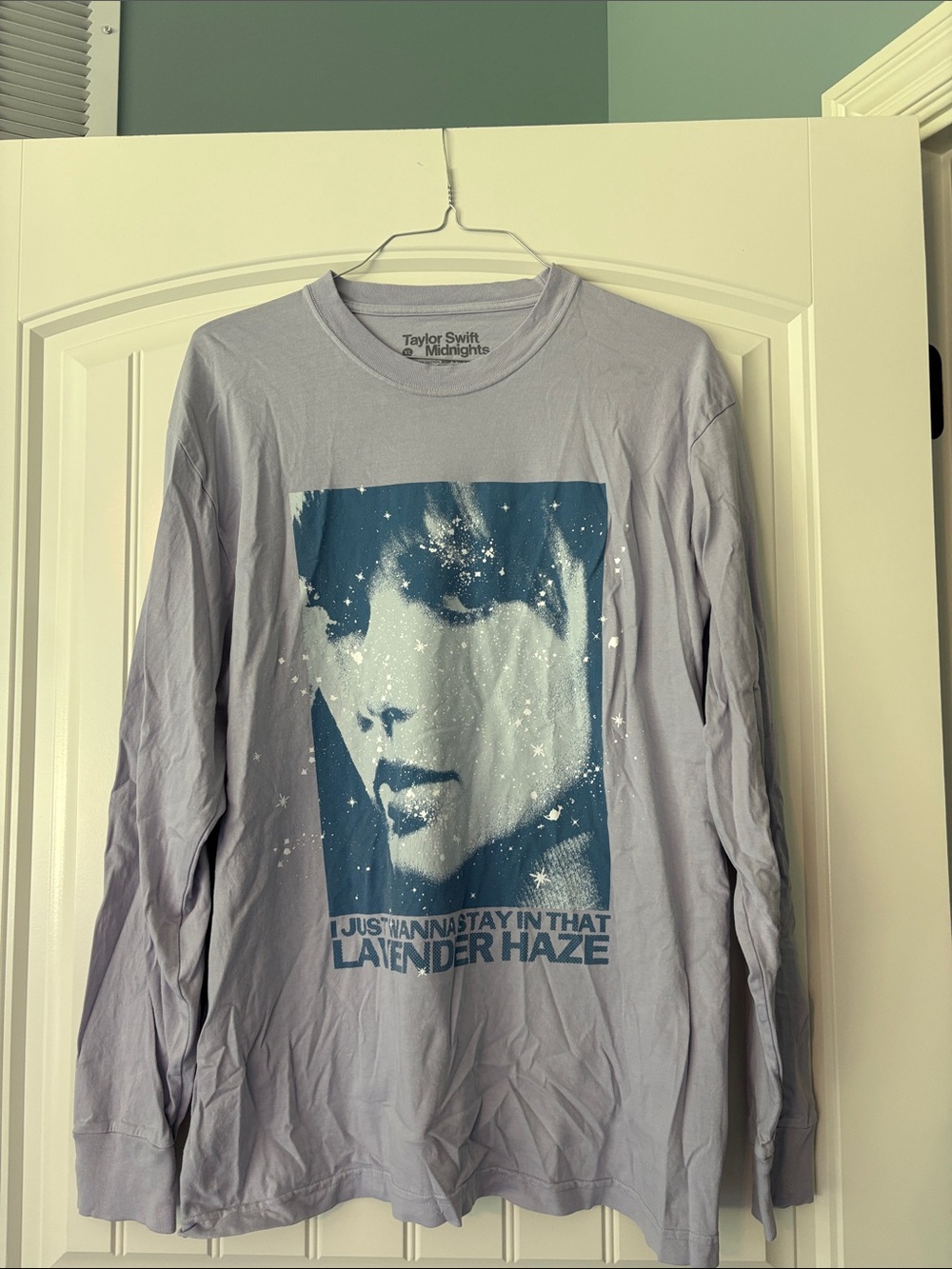 Taylor Swift Lavender Graphic Long Sleeve Tee - Lavender & Blue